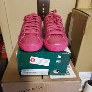 Metallic Pink Puma Sneakers